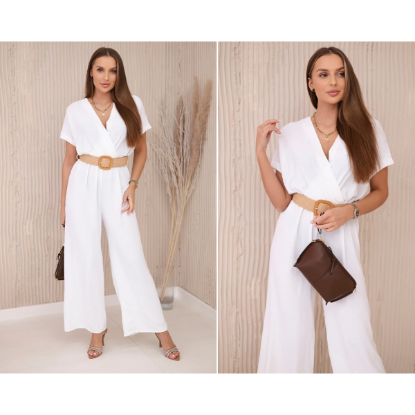 Kombinezon s ukrasnim remenom